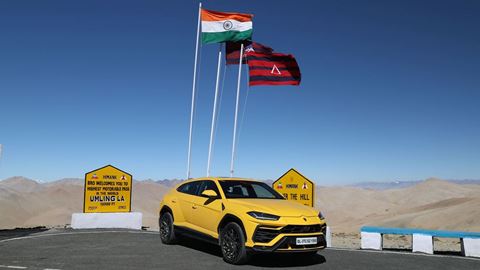 Lamborghini Urus Umling La Pass