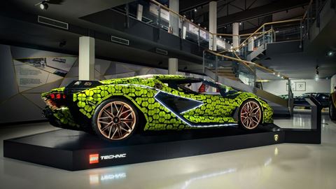 Lamborghini Sián FKP 37 LEGO Technic