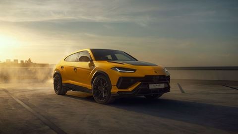 Lamborghini Urus Performante - Sunset