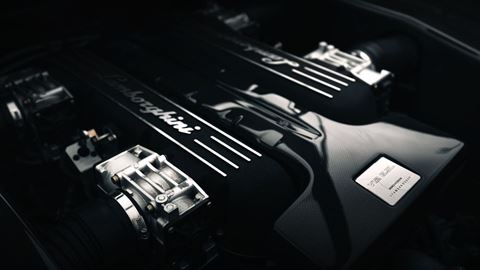 Murciélago the legendary Lamborghini V12 enters the 21st century