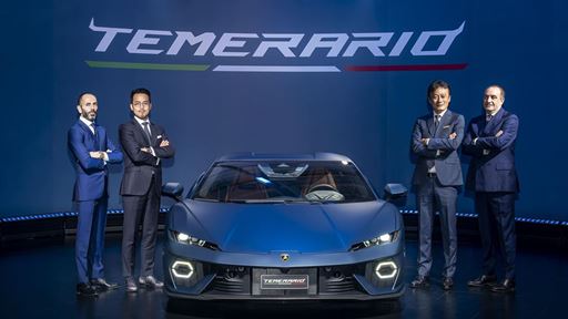 Lamborghini Group Photo