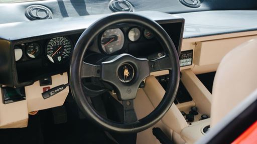 665711