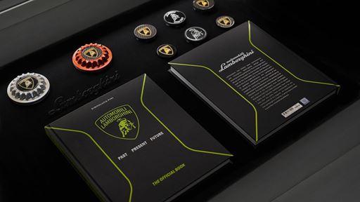 automobili-lamborghini-passato---presente---futuro-white-star