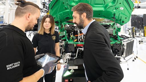 automobili-lamborghini-renews-unipdr