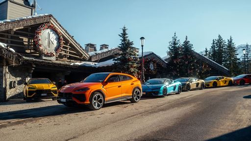 -shedrivesalambo-courchevel-edition