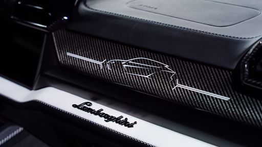 Urus SE Tettonero Capsule at Milan Design Week