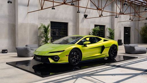 Urus SE Tettonero Capsule at Milan Design Week