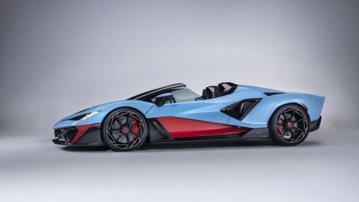 Fenomeno Roadster Studio