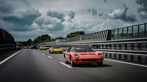 Lamborghini Miura Tour