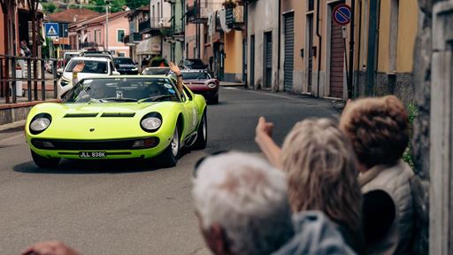 Lamborghini Miura Tour