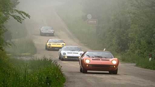 Lamborghini Miura Tour
