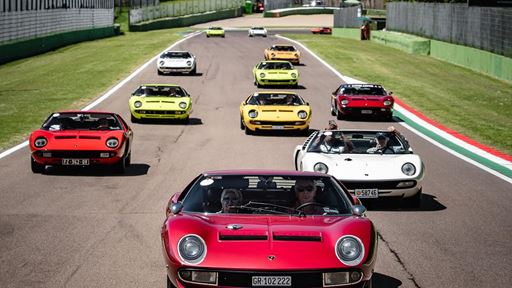 Lamborghini Miura Tour
