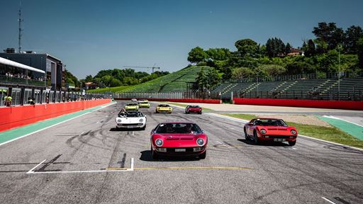 Lamborghini Miura Tour