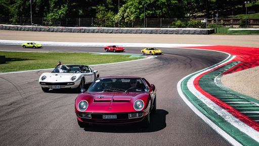 Lamborghini Miura Tour