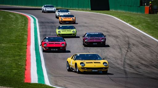 Lamborghini Miura Tour