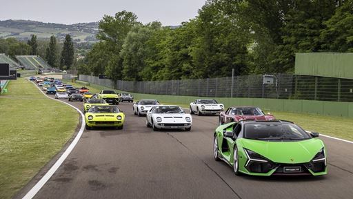 Lamborghini Miura Tour
