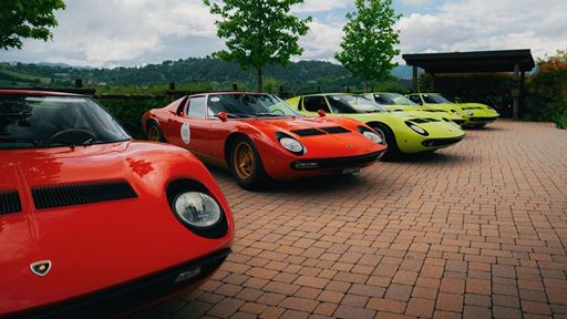Lamborghini Miura Tour