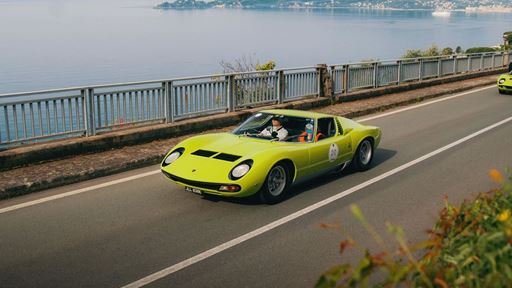 Lamborghini Miura Tour