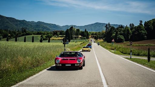 Lamborghini Miura Tour