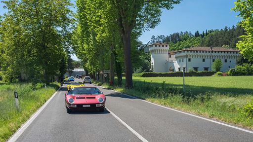 Lamborghini Miura Tour