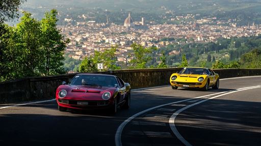 Lamborghini Miura Tour