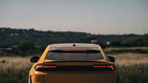 668403
