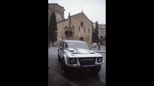 40th LM002 Copyright holders of this assets are welcome to contact Automobili Lamborghini S P A regarding any omission