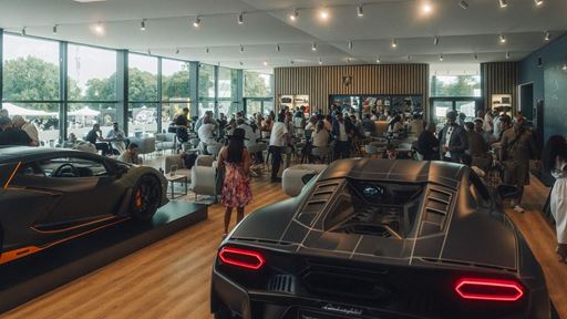 Urus SE Performante makes its first public appearance at Goodwood Festival of Speed