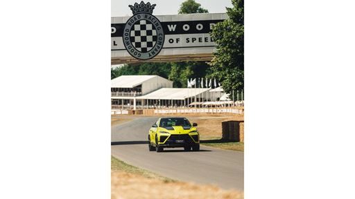 Urus SE Performante makes its first public appearance at Goodwood Festival of Speed