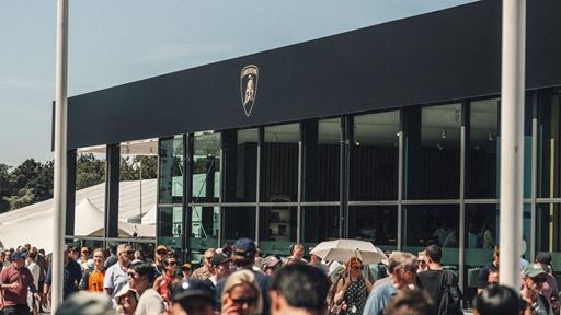 Urus SE Performante makes its first public appearance at Goodwood Festival of Speed