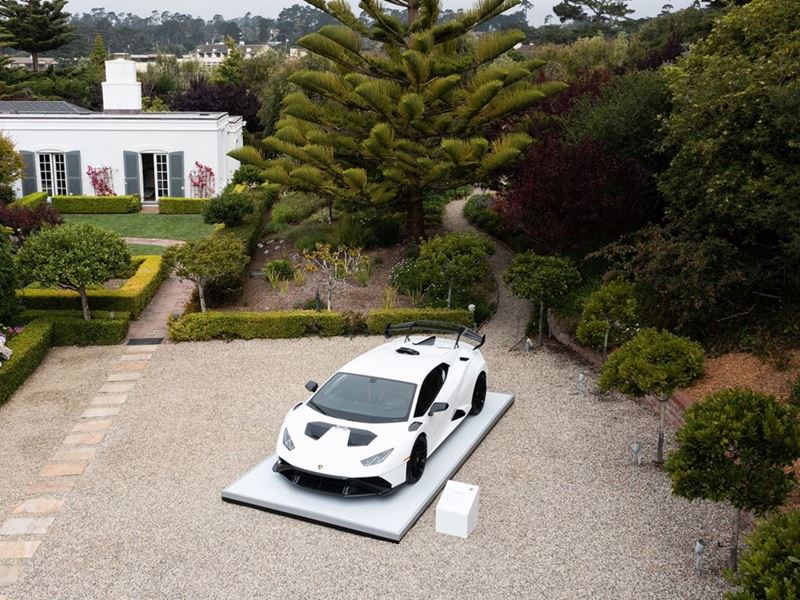 Lamborghini Opens Private Lounge During Monterey Car Week 2021 Showcasing the Brand’s Ethos and Desi