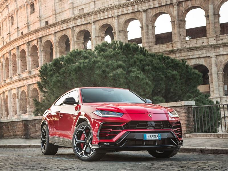 Lamborghini celebrates the fourth anniversary of the Urus Super SUV