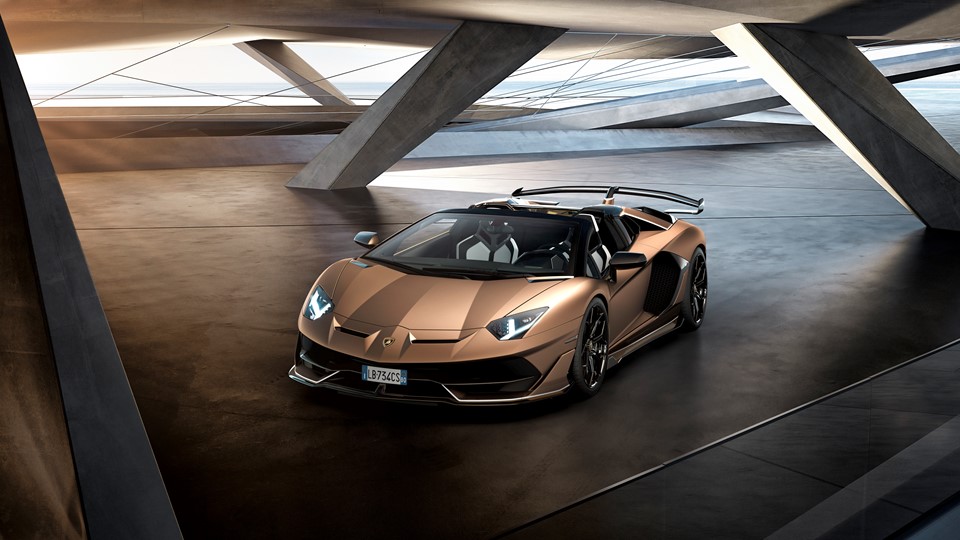 Aventador SVJ Roadster Front 02