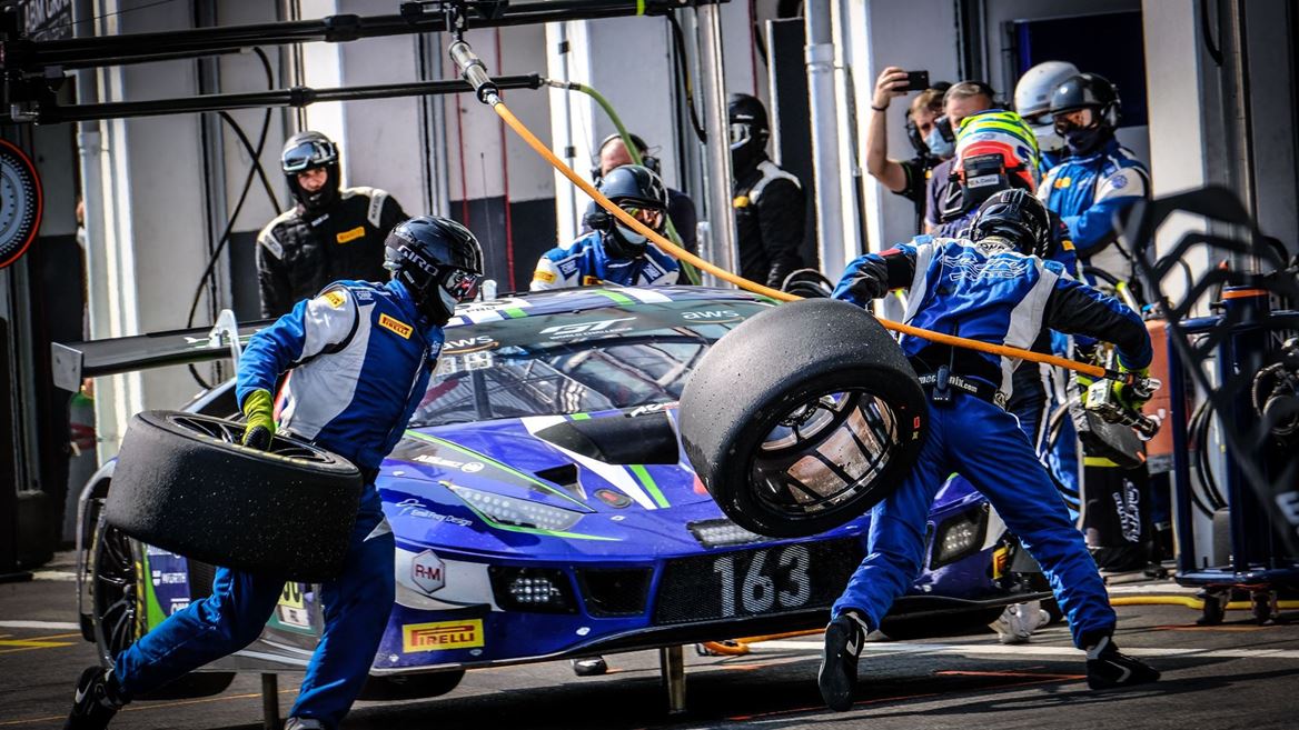 Lamborghini -Dynamic Pit-Stop