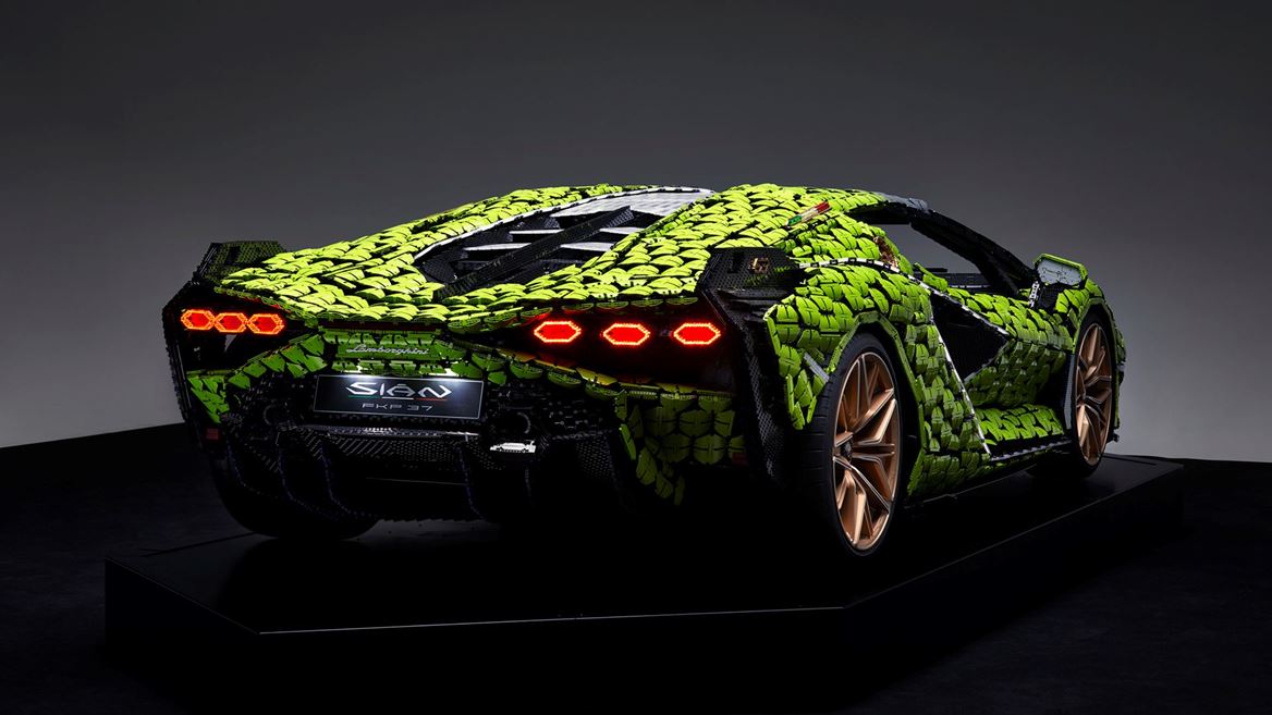 Life-size LEGO Technic Lamborghini Sian FKP 37
