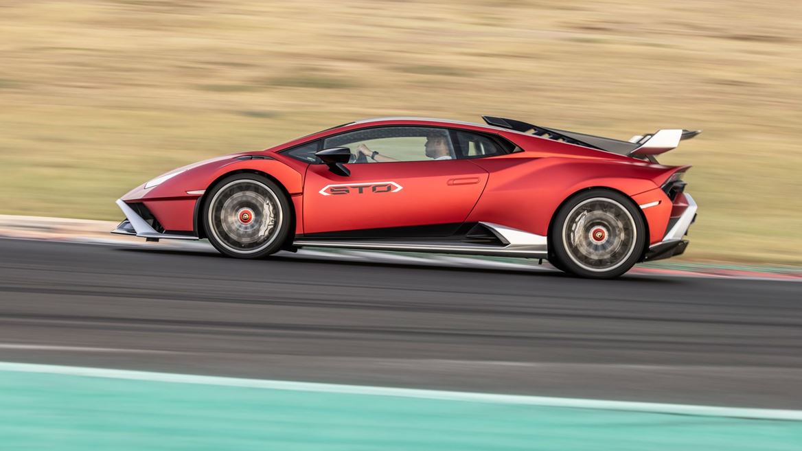 Huracán STO Rosso Epona
