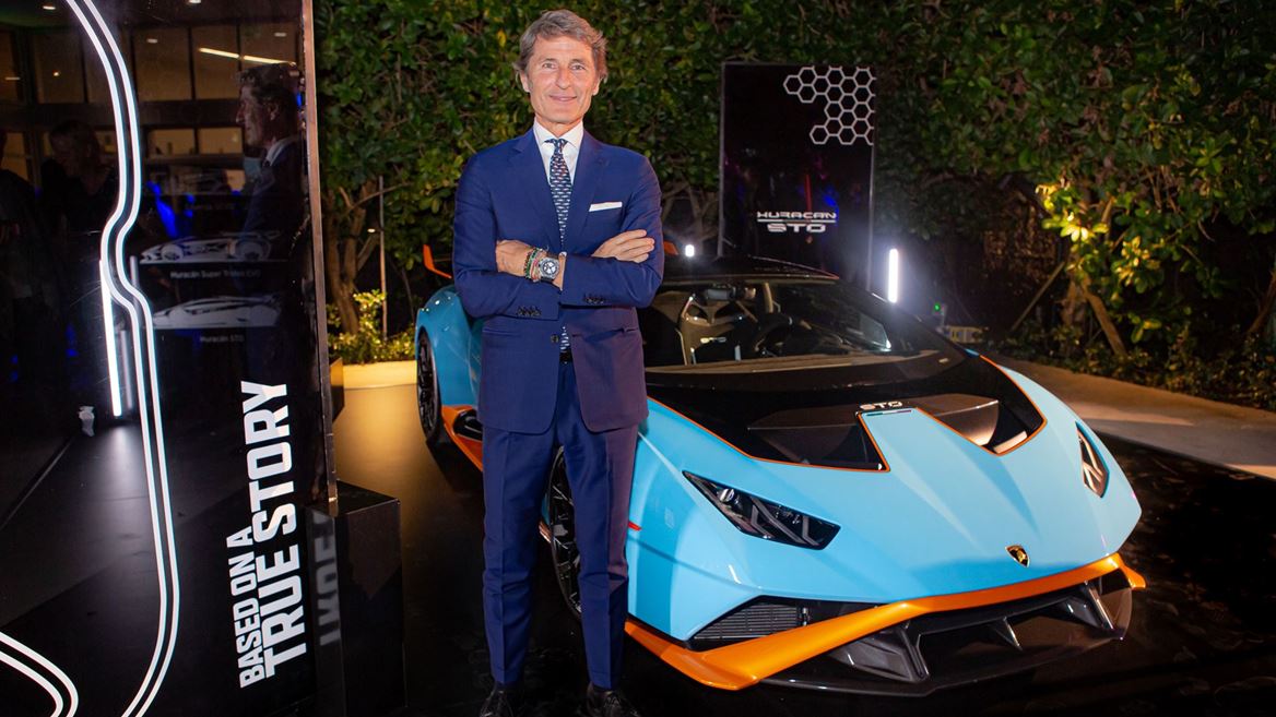 Lamborghini Showcases the Huracán STO at ICA Miami