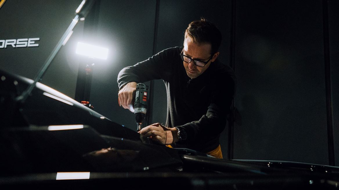 Fabian Oefner the artist behind the first Lamborghini NFT