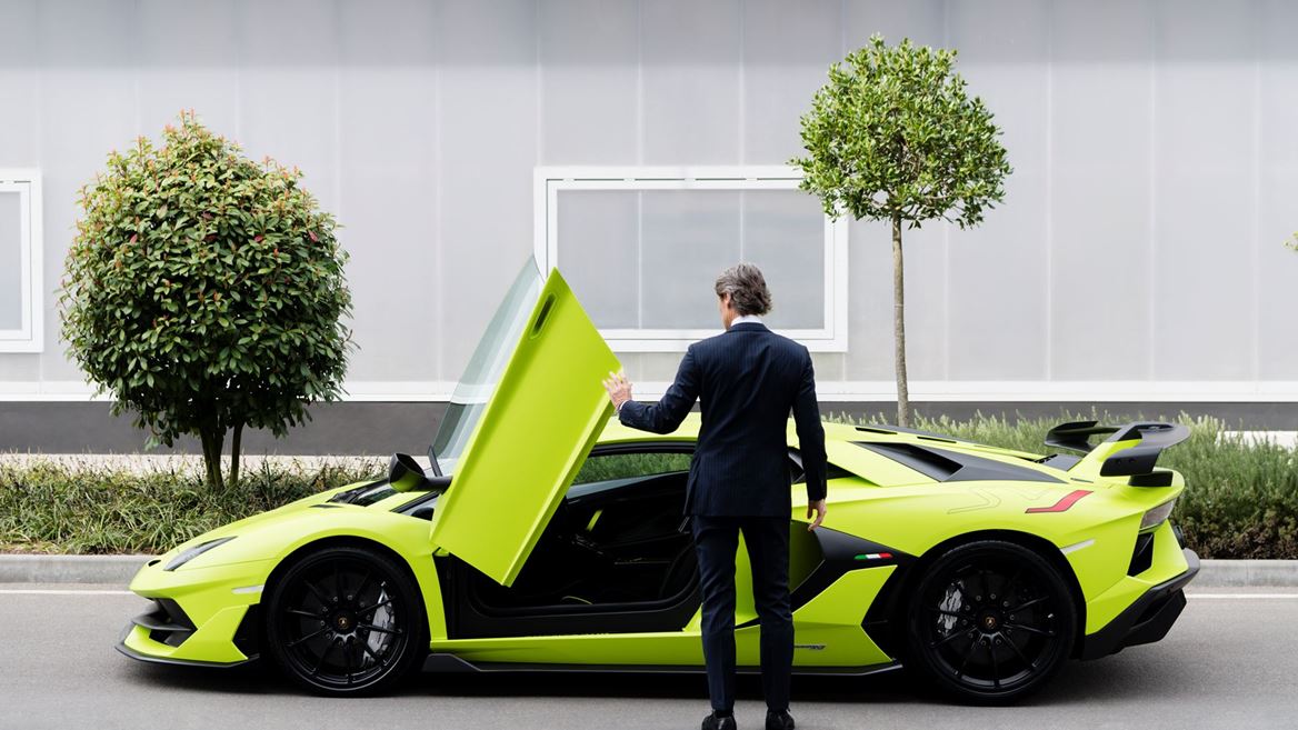 Automobili Lamborghini - Stephan Winkelmann & Aventador