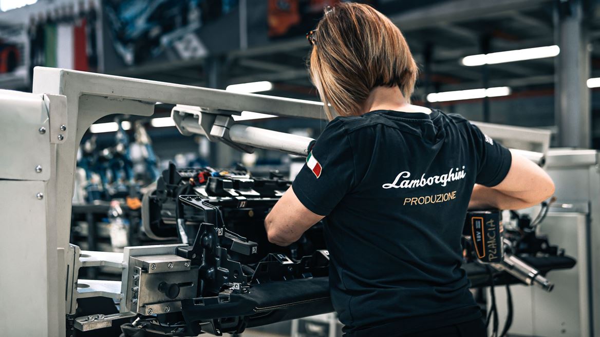 Automobili Lamborghini - Engine Operator