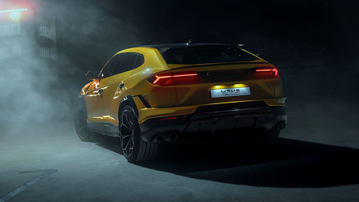 Lamborghini Urus Performante - Night