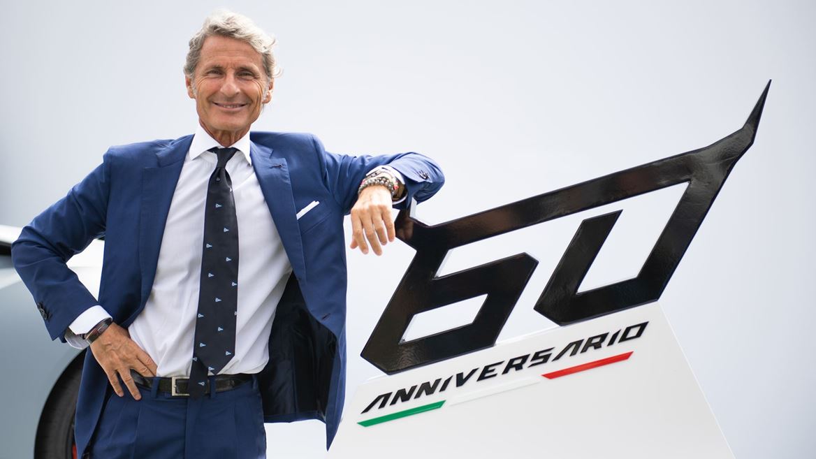 Lamborghini Debuts Urus Performante During The Quail