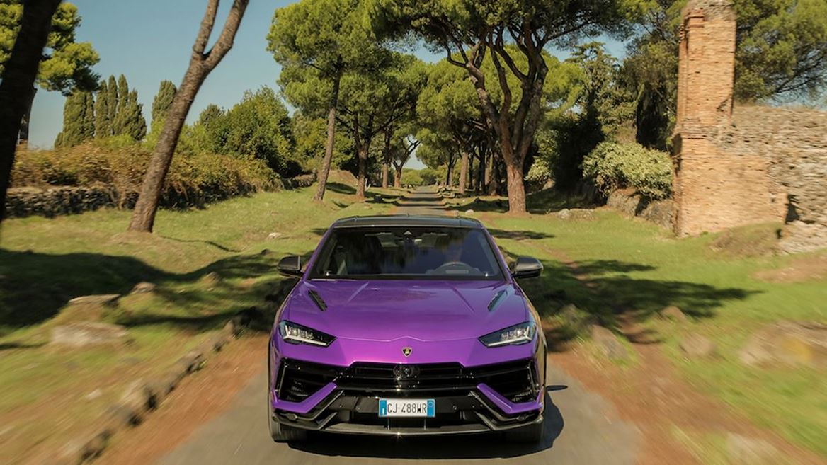 Urus Performante Dynamic Launch Vallelunga 2022