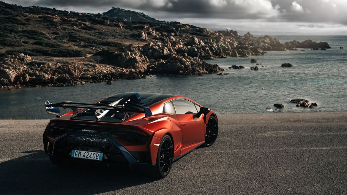 Hurac n STO Hurac n Ultimate Drive