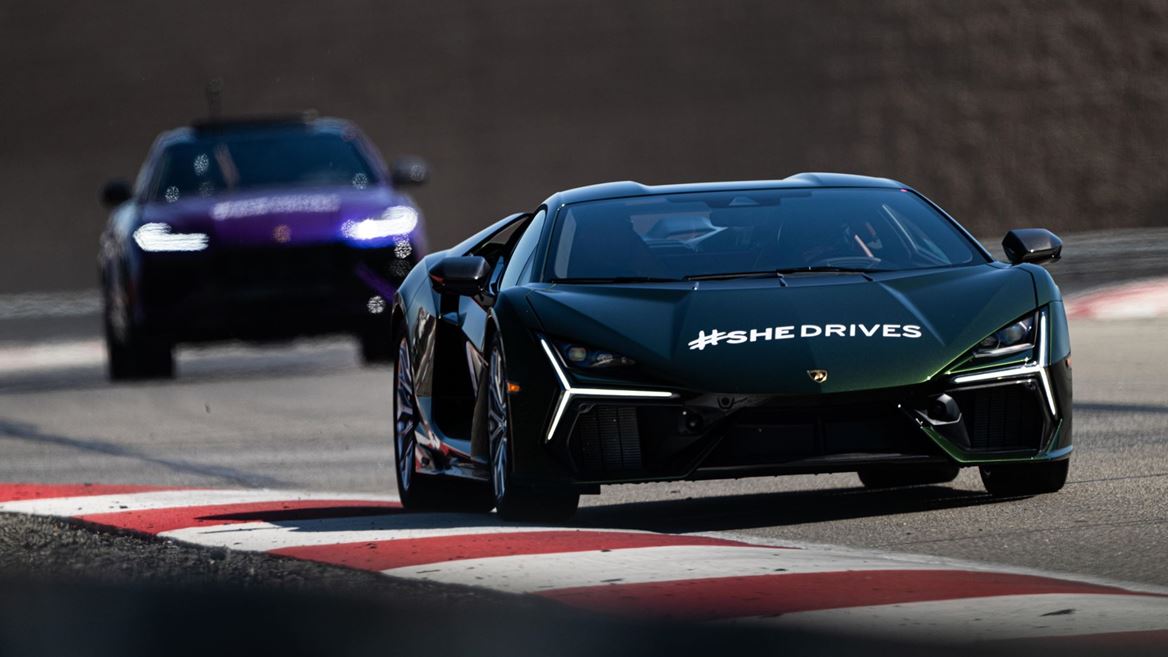 Automobili Lamborghini She Drives a Lambo