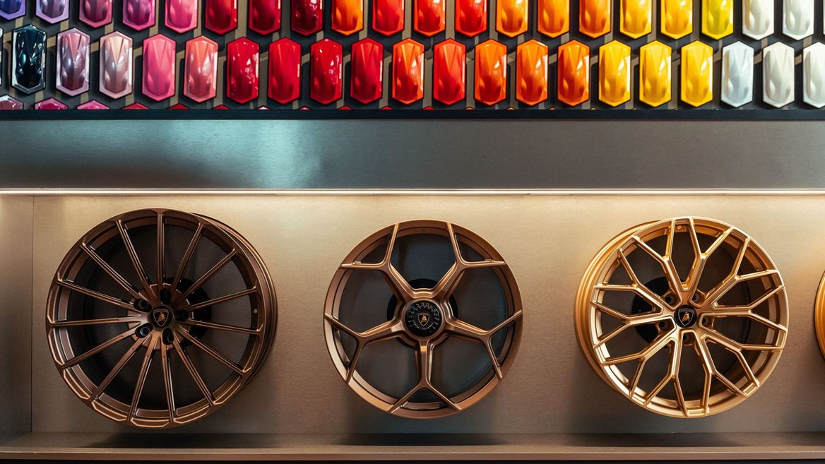 Automobili Lamborghini Customer Journey Ad Personam