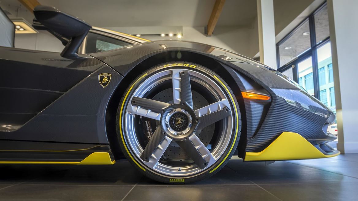 Centenario Roadster