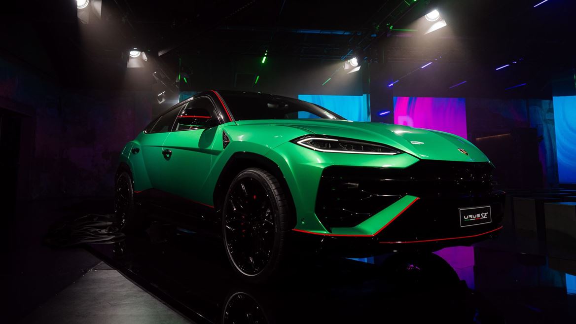 Urus SE Tettonero Capsule at Milan Design Week