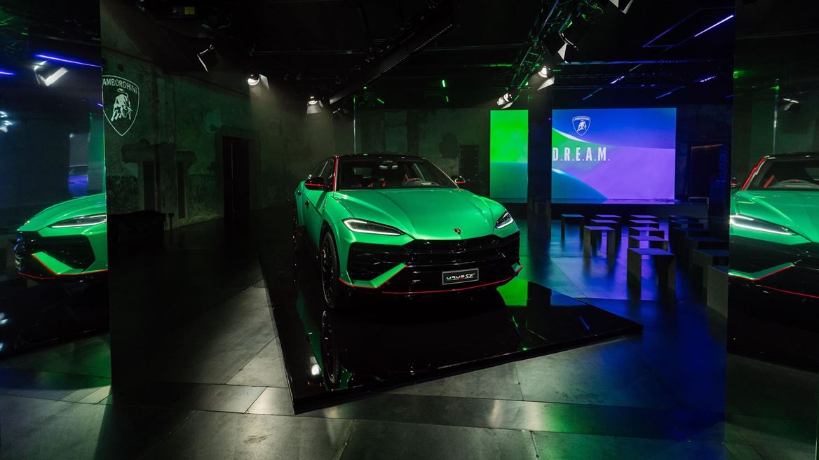 Urus SE Tettonero Capsule at Milan Design Week