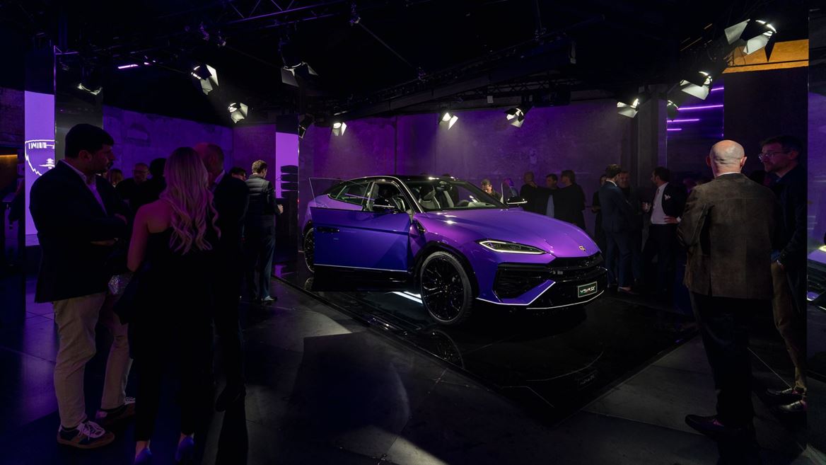 Urus SE Tettonero Capsule at Milan Design Week